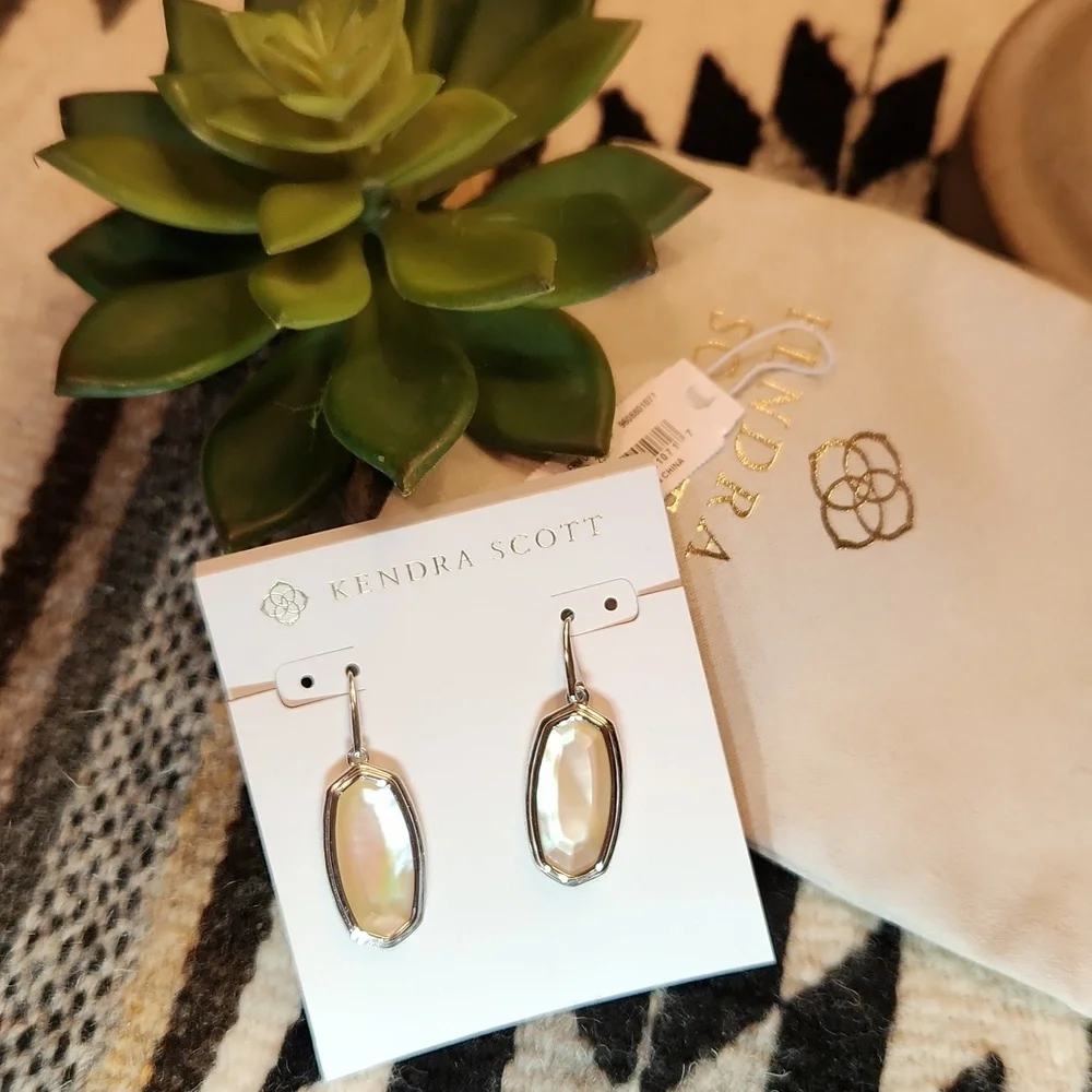 Kendra Scott Framed Dani Silver Drop Earrings NWT - Picture 3 of 7